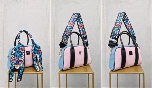 Kuferek Wild flowers róż z niebieskim