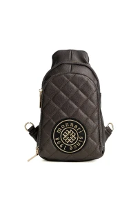 Torebka plecak Monnari – pikowana elegancja w sportowy  stylu